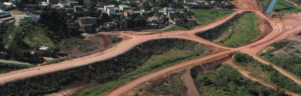 Moradores comemoram obras da Rodovia Leste-Oeste